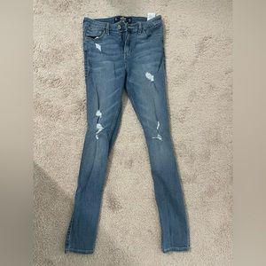 Hollister Lightly Worn High Rise Skinny Ripped Jeans
